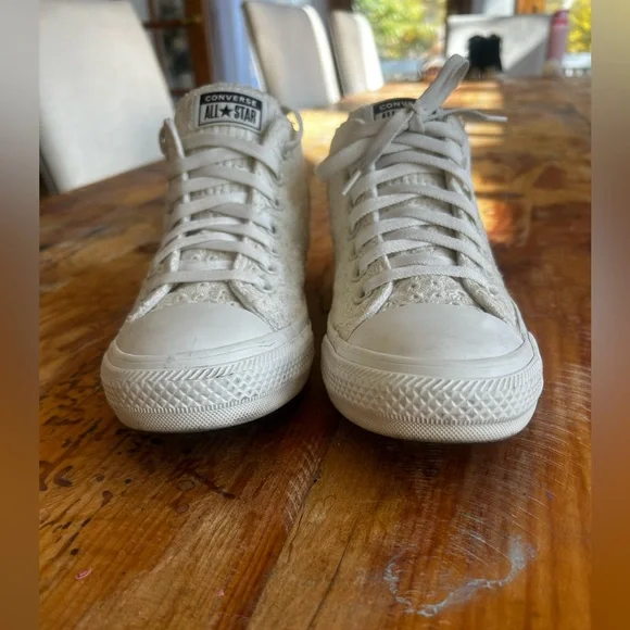 Converse Chuck Taylor Shoreline Mid Top Off White Sneaker Women Size 8 - Picture 3 of 12